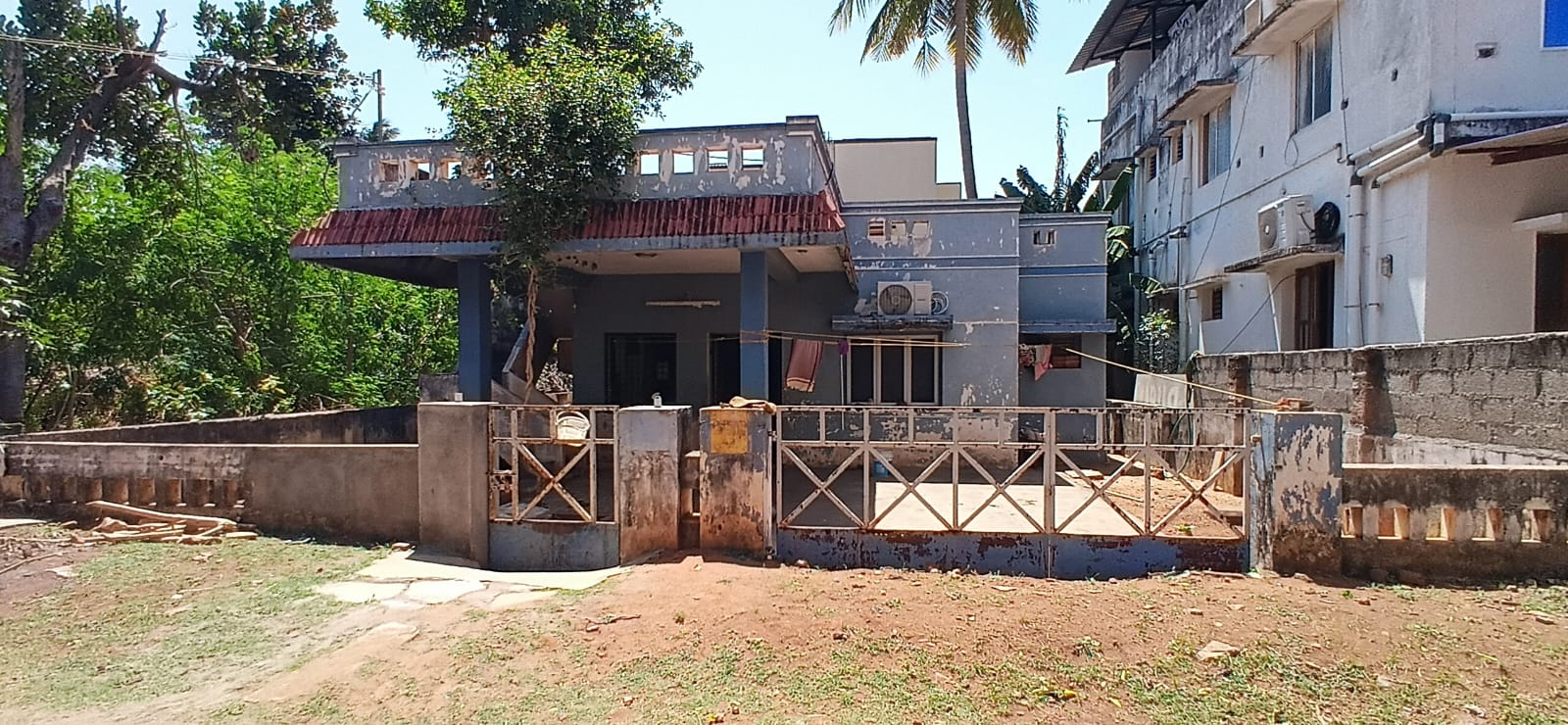 Residential House / Villa for Sale